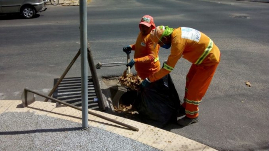 Prefeitura inicia ações preventivas para chuvas em Mossoró