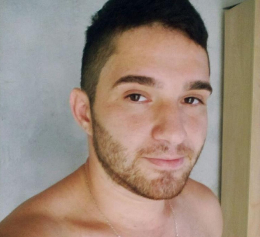 Jovem morre após perder controle de veículo e bater em poste no RN