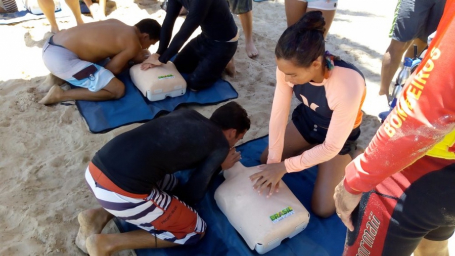 Corpo de Bombeiros promove curso Surf-Salva em Tibau