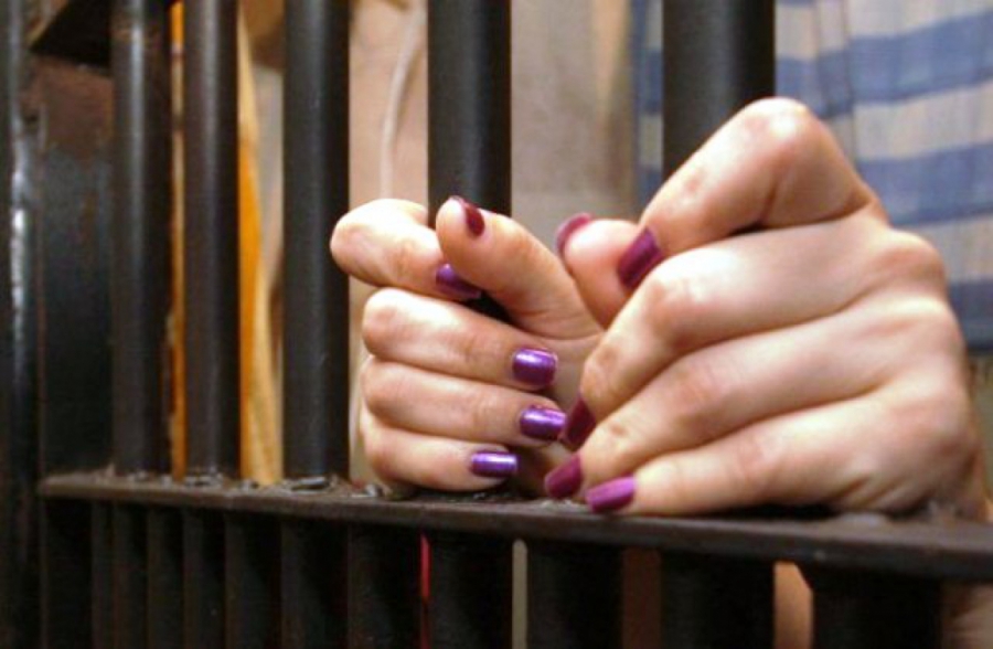Acusada tem prisão preventiva convertida em domiciliar para cuidar de filho no RN
