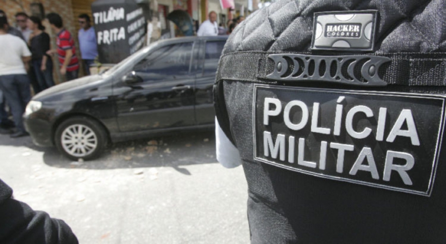 Aluna da academia de polícia do Ceará é atingida por tiro acidental disparado por instrutor