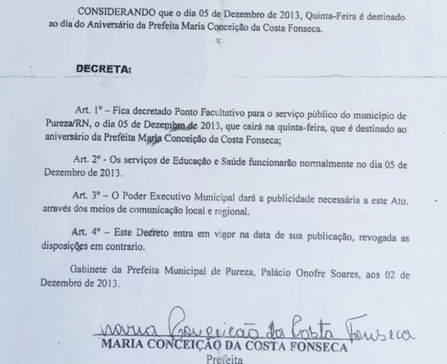 Ex-prefeita é denunciada por decretar ponto facultativo para comemorar o próprio aniversário