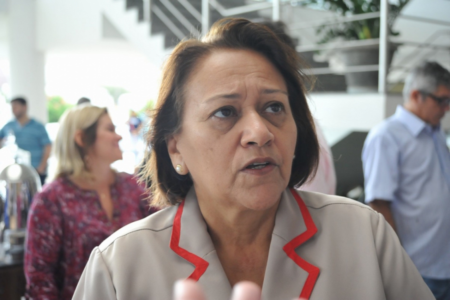 Fátima Bezerra promete valorizar servidores de carreira