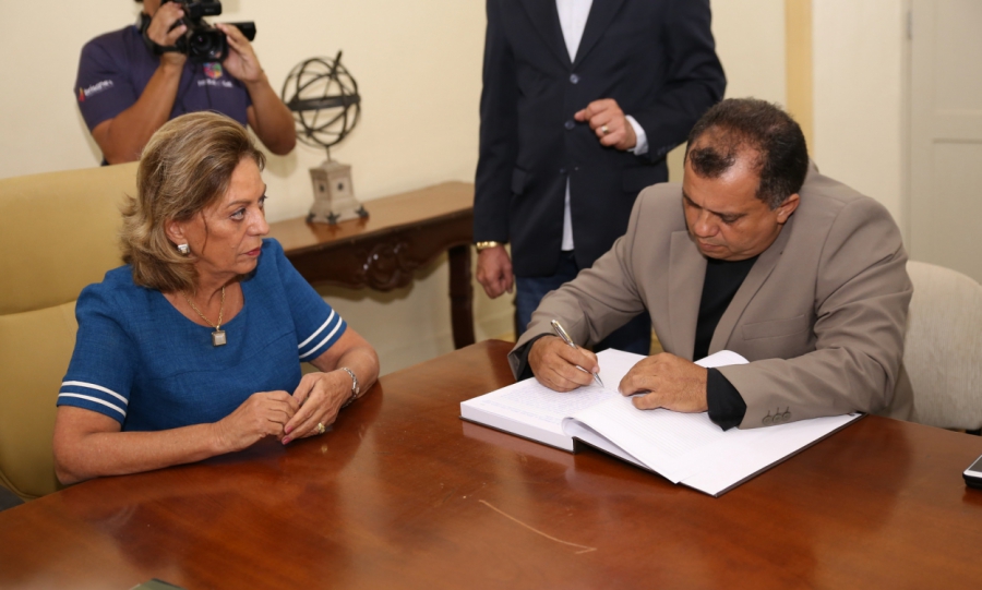 Prefeita Rosalba Ciarlini empossa novo secretário de Agricultura