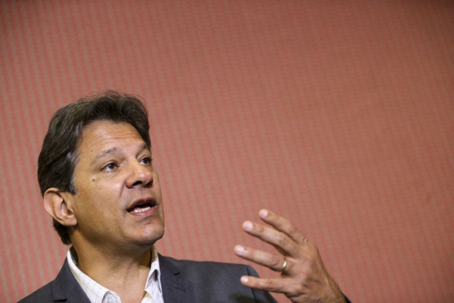 Haddad diz que missão do professor é se doar para o outro aprender