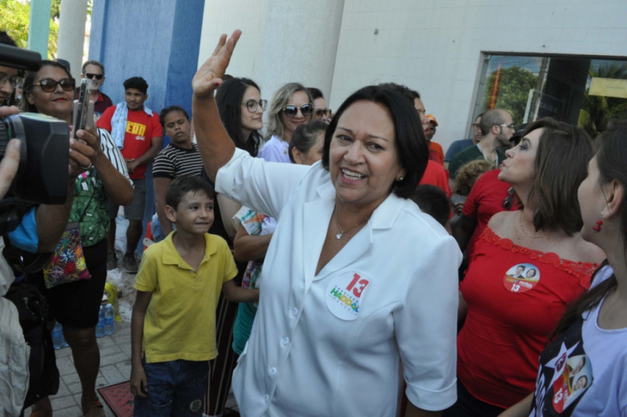 Fátima Bezerra cumpre agenda em Mossoró pela primeira vez depois de eleita