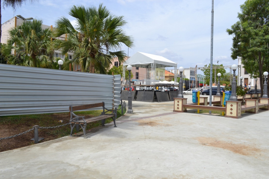 Prefeitura libera praça da Catedral para a Festa de Santa Luzia