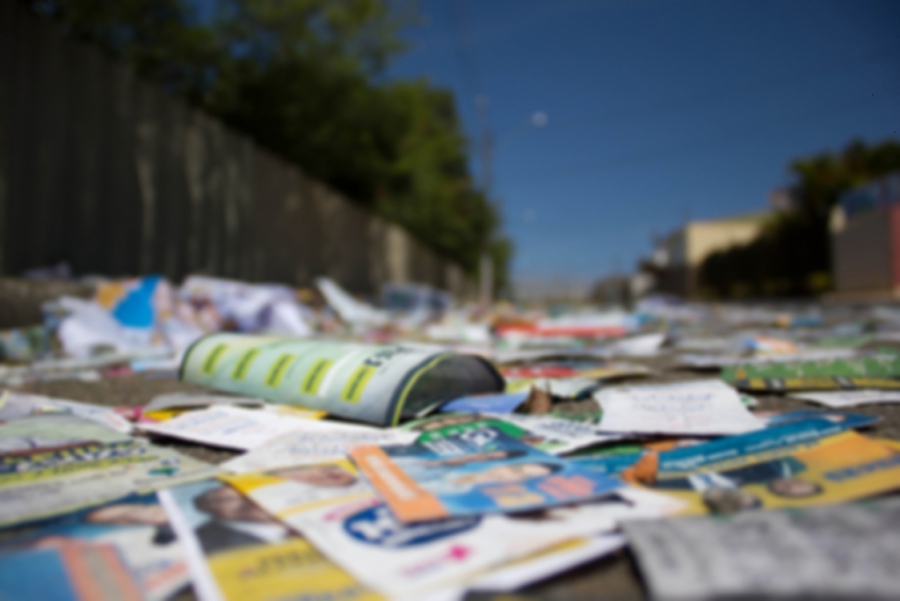 Candidatos ao governo do RN são condenados por despejo de santinhos