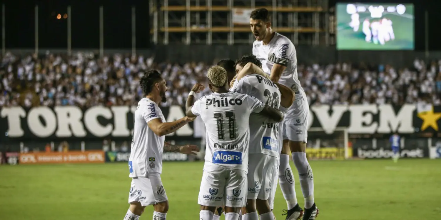 Santos goleia o Botafogo por 4 a 1 na Vila Belmiro
