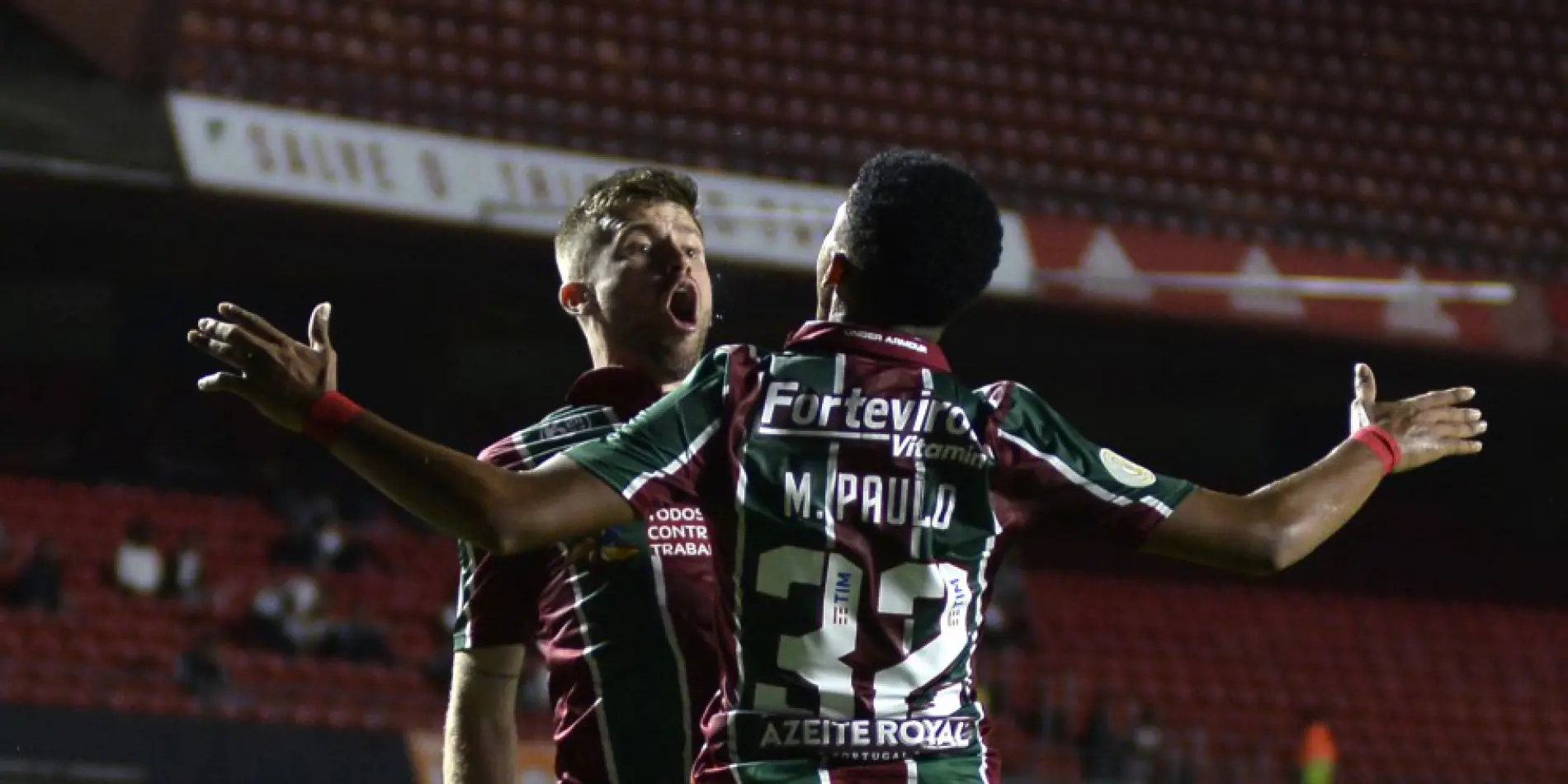 Fluminense vence o São Paulo e deixa a zona de rebaixamento