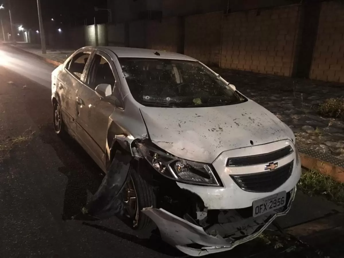 Após perseguição e troca de tiros, PM recupera carro e objetos roubados em Mossoró
