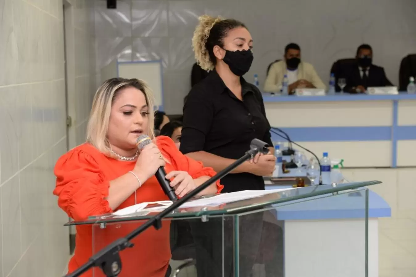 Prefeita Cinthia Sonale faz leitura da Mensagem Anual na Câmara Municipal de Grossos