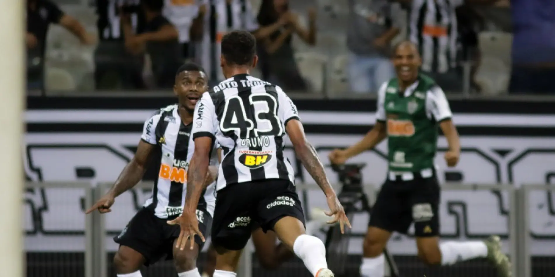 No Mineirão, Atlético-MG bate o Goiás e aumenta distância para o Z-4