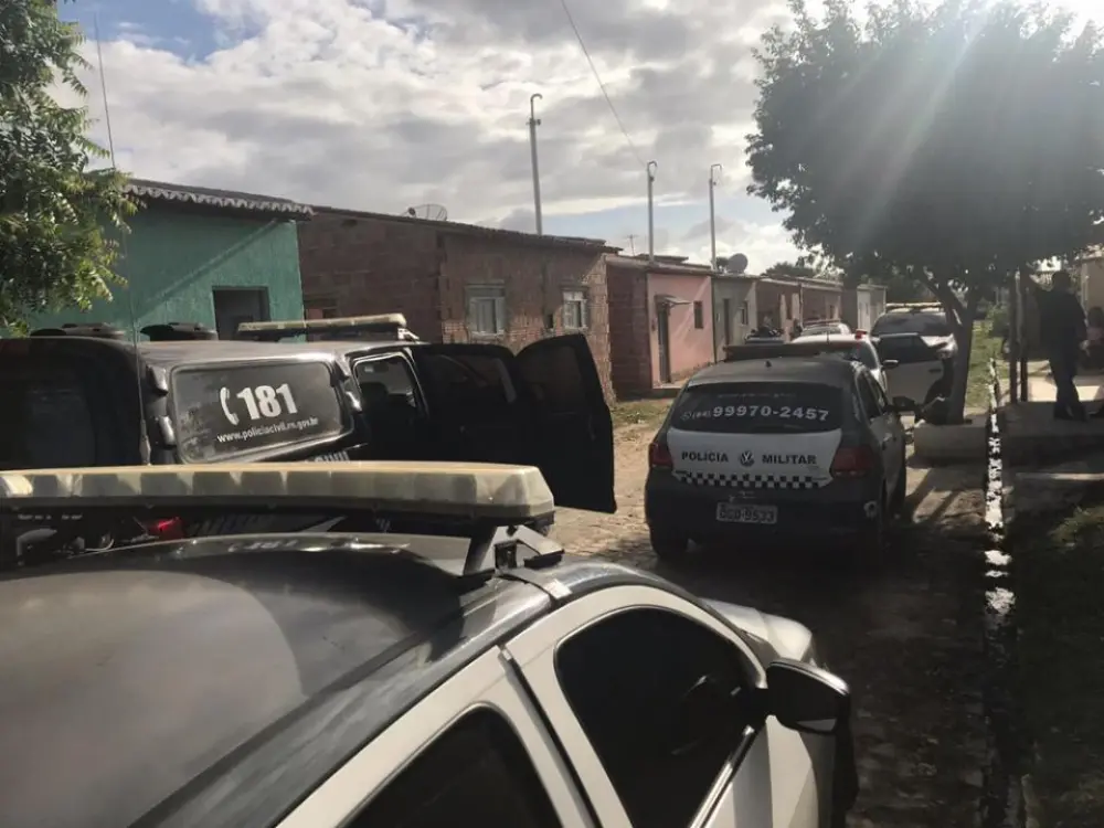 Criminoso é morto após troca de tiros com a PM no Alto do Rodrigues