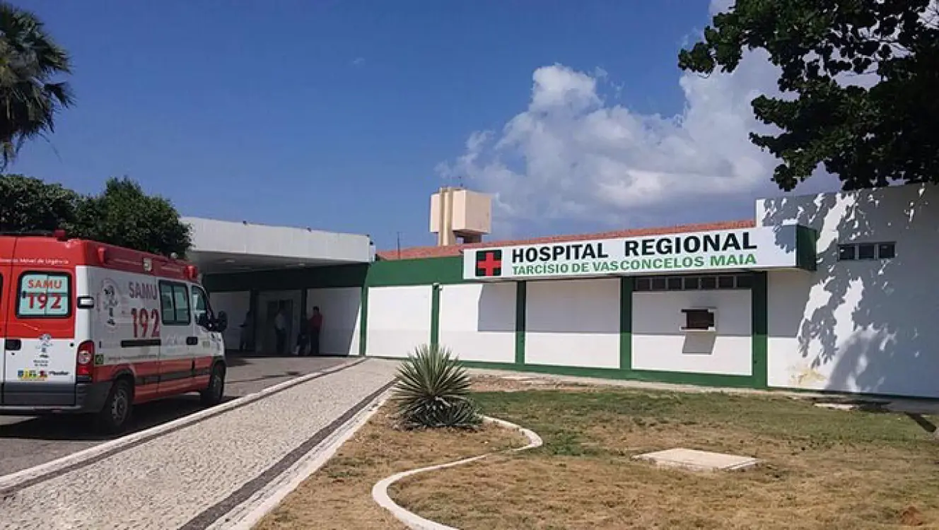 Homem baleado no Bom Jardim morre no Hospital Tarcísio Maia