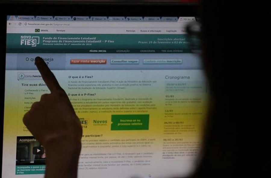 Pré-selecionados do Fies têm até sexta-feira para completar inscrição