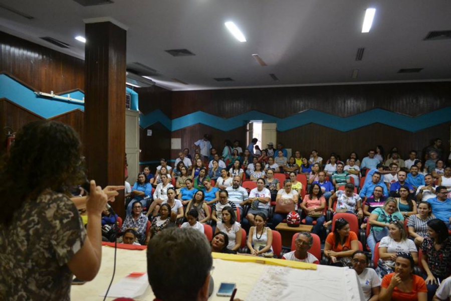 Servidores público de Mossoró aprovam greve para a próxima segunda-feira, 11
