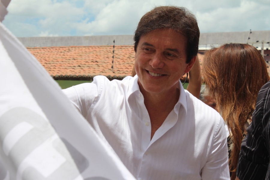 Robinson é investigado por peculato, organização criminosa e lavagem de dinheiro