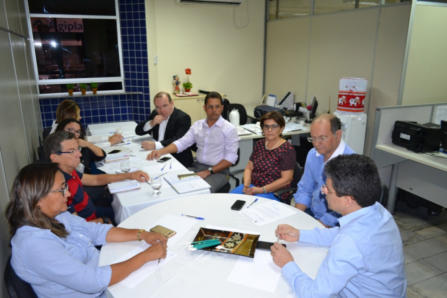Prefeitura propõe audiência com Sindiserpum para sexta-feira (9)