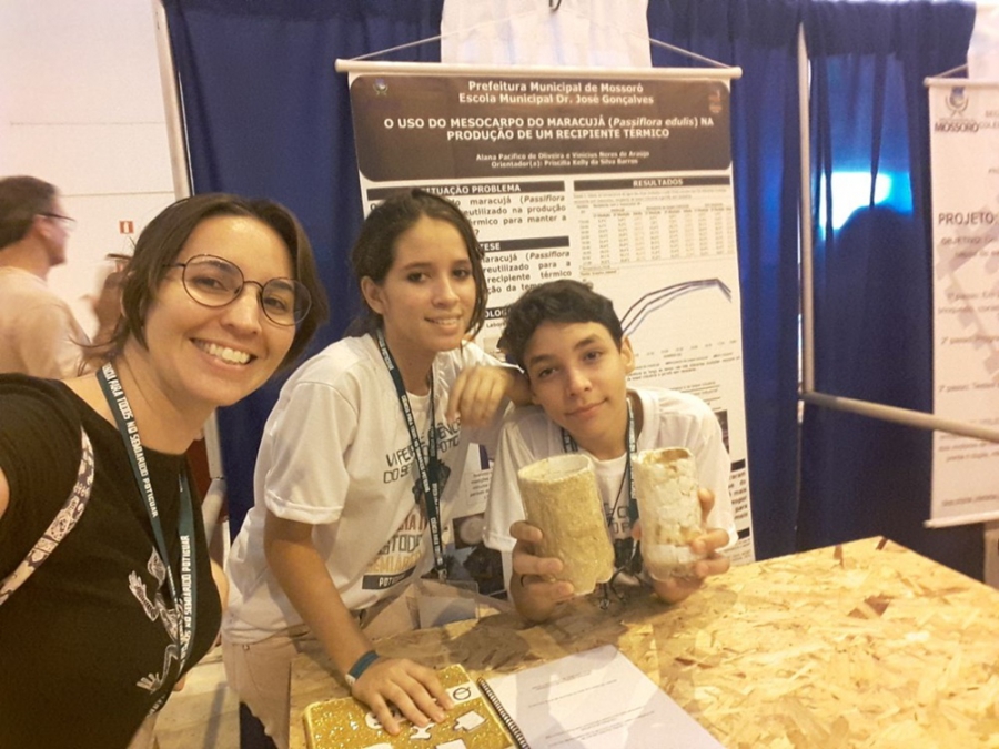 Alunos de escola pública apresentam projeto científico em São Paulo