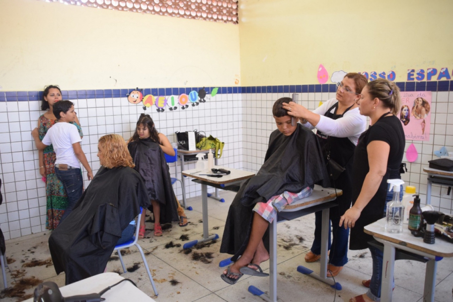 Câmara Cidadã atende quase 600 pessoas no Planalto 13 de Maio