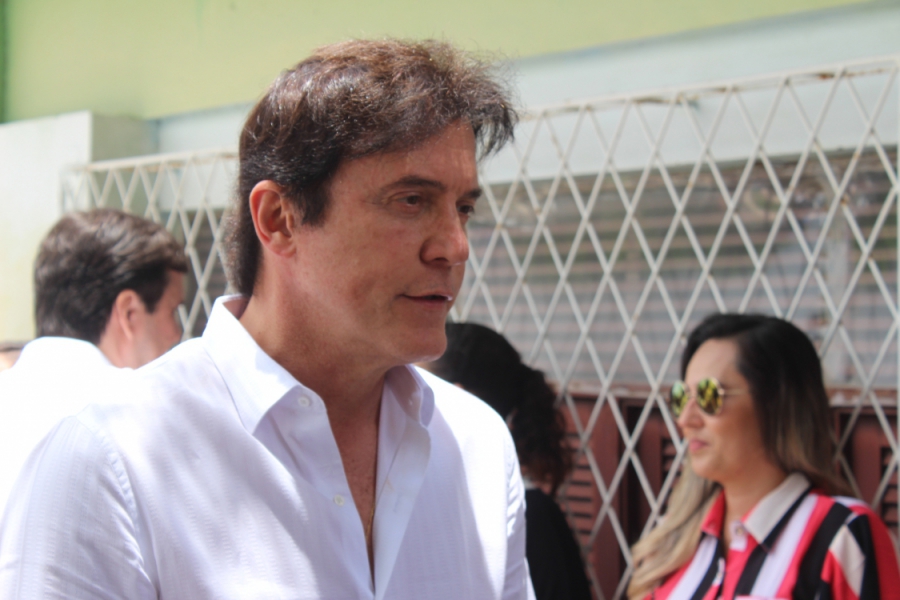 “Isso é normalâ€, diz Robinson Faria após ter carro roubado na Grande Natal