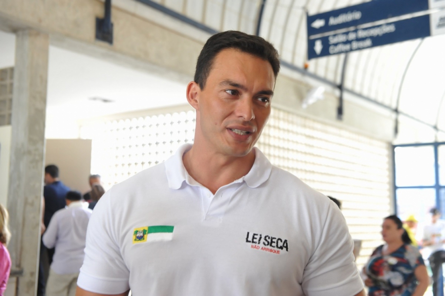 Capitão Styvenson lidera disputa para o Senado na Grande Natal