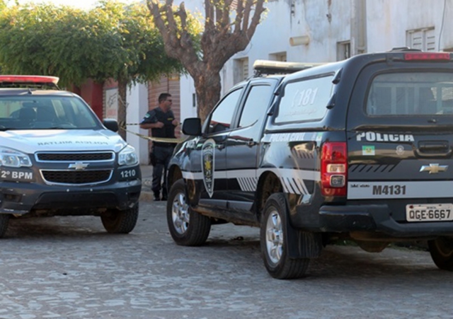 Idoso é morto a tiros dentro de casa enquanto dormia