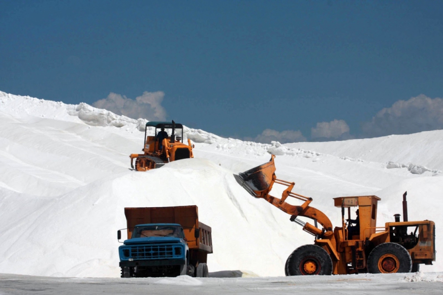 MPF quer retirada de 18 salinas de áreas de preservação no RN