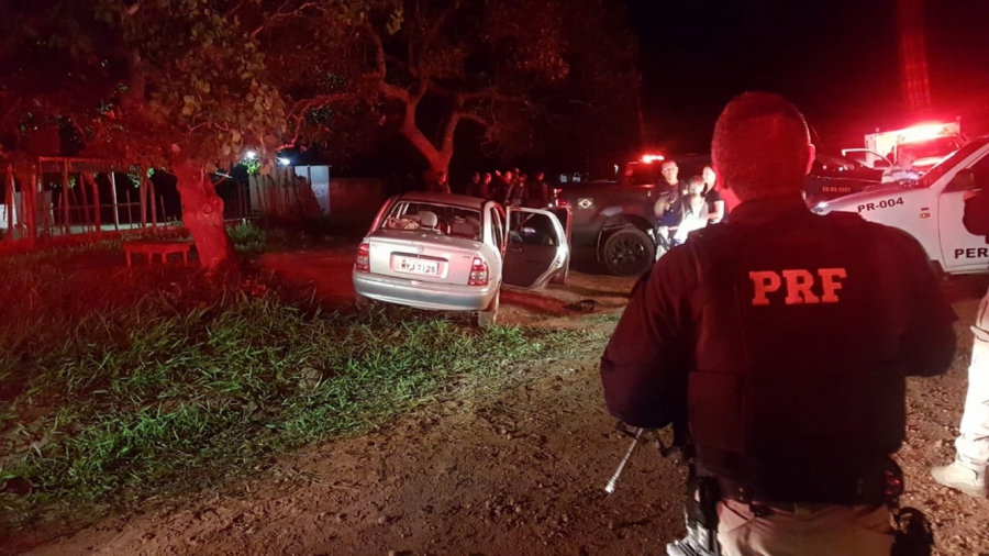 Bandido morre ao trocar tiros com a PRF após arrastão