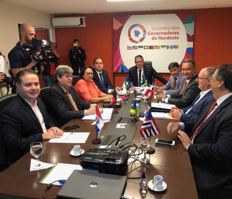 Governadores do Nordeste definem prioridades que vão ao Congresso