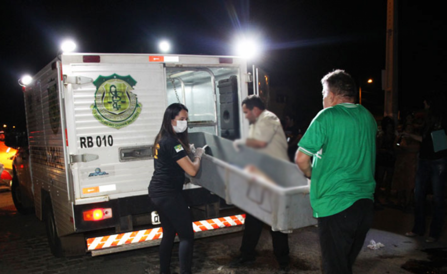 Ex-presidiário é morto a tiros enquanto trafegava em motocicleta