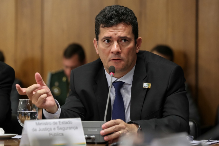 Moro diz que pode ter cometido um