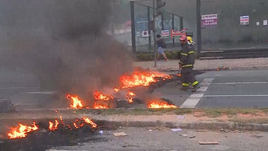 Morre mulher que inalou fumaça durante protestos em Belo Horizonte