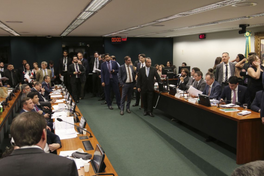 Previdência: confira principais pontos aprovados na comissão especial