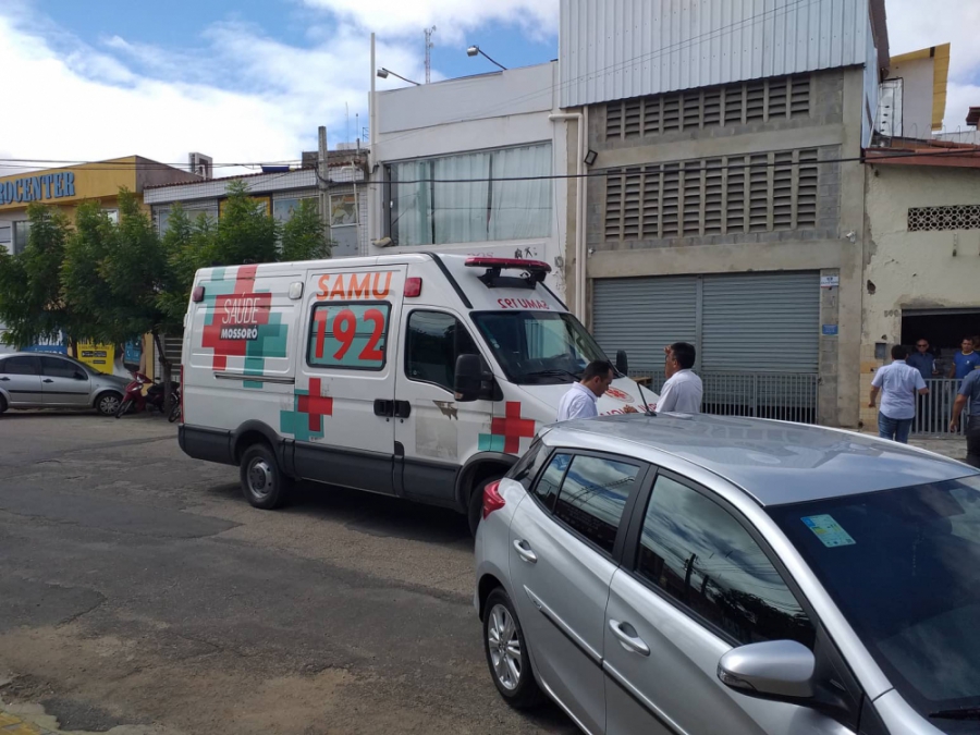 Trabalhador fica ferido em empilhadeira de atacarejo em Mossoró