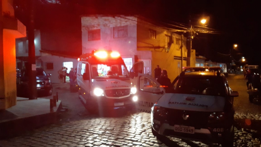 Homem é morto após esfaquear duas mulheres durante sequestro em Natal
